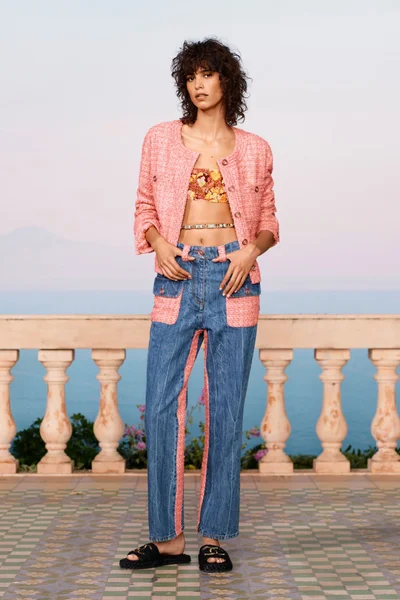 Look 9